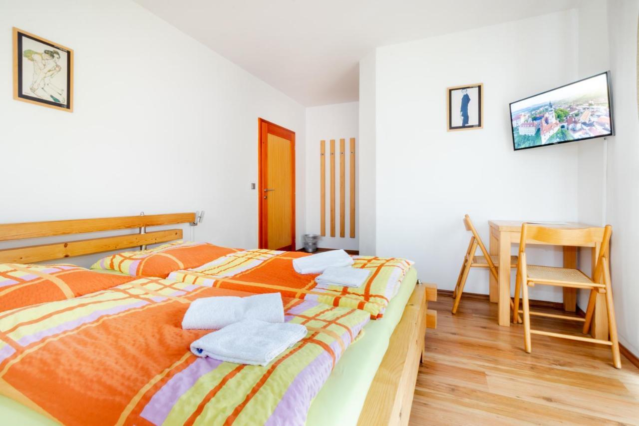 Ubytovani Bezchlebovi Hotel Чешки Крумлов Екстериор снимка